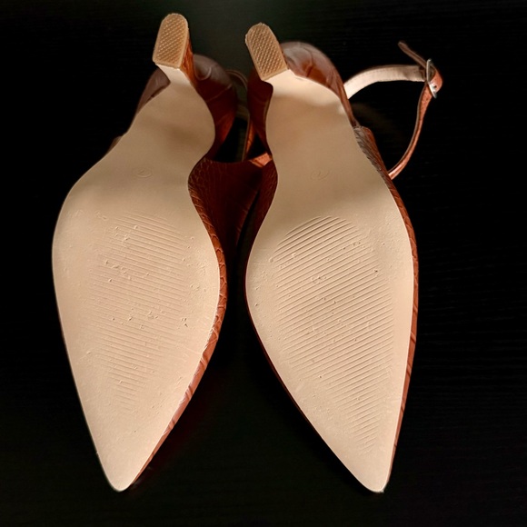 Brown Croc-Embossed Ankle-Strap Pointed Toe Pumps - Picture 9 of 11